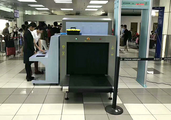 機(jī)場(chǎng)安檢機(jī)又立新功：廈門高崎機(jī)場(chǎng)查到違禁品子彈，X光安檢機(jī)讓子彈無所遁行