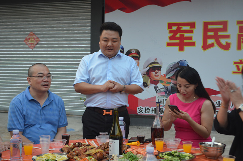 與家同聚，守門神歡迎您的到來