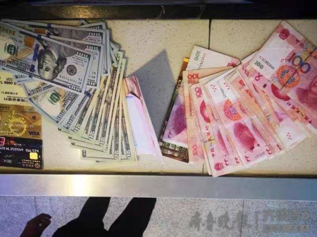 火車站安檢區(qū)成丟包多發(fā)區(qū)，一“馬大哈”旅客在此落下近萬(wàn)現(xiàn)金